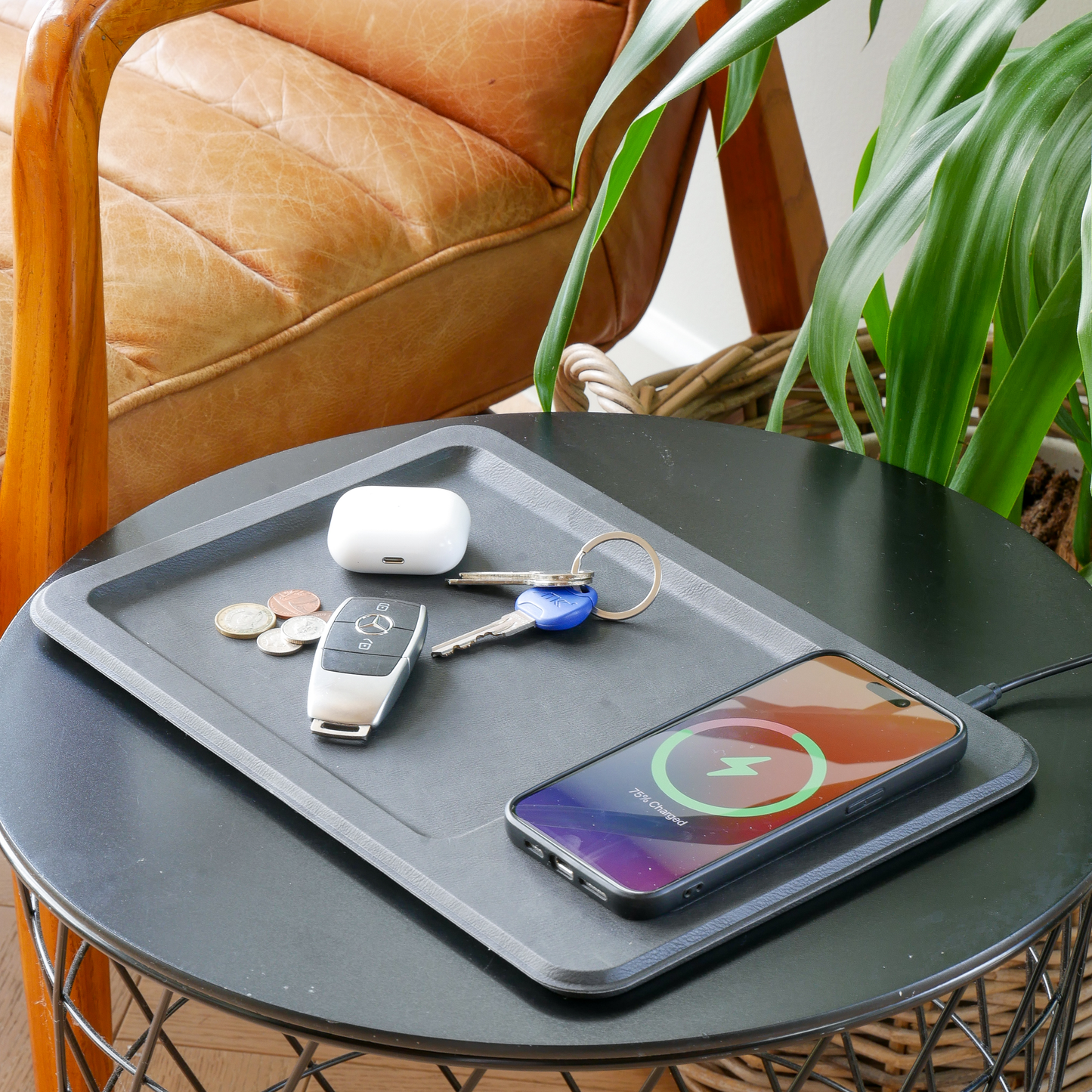 Steepletone Wireless Charging Leather Tray