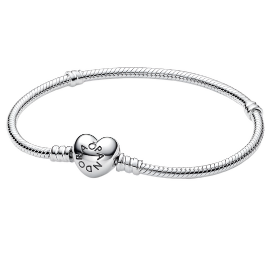 925 - Pandora Heart Bracelet 14.9g Preowned