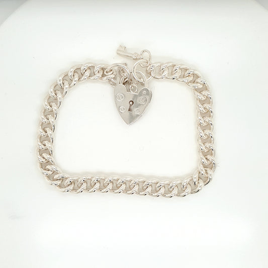 925 Silver Charm Bracelet w/Heart Approx 27.3g Preowned